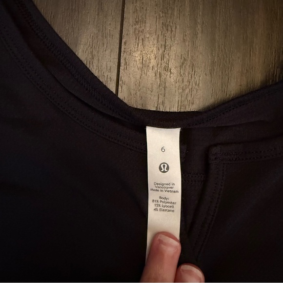 Lululemon Cropped Henley Tank Top Black - Picture 3 of 5
